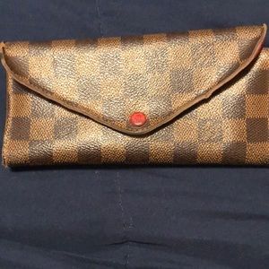 Lv wallet